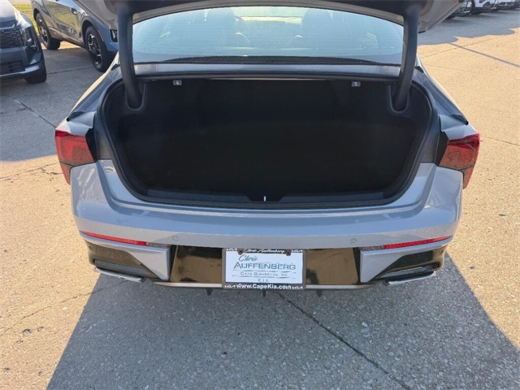 New 2026 Kia K5 GT Sedan