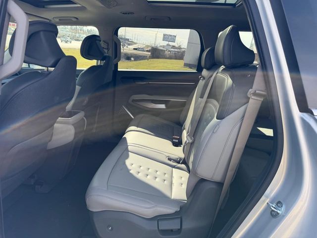 2026 Kia EV9 Wind - Photo 8
