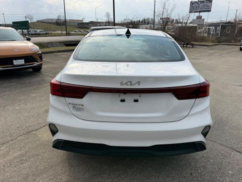 Certified 2024 Kia Forte LXS Sedan