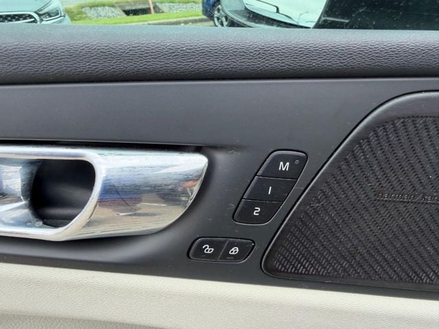 2019 Volvo XC60 Inscription - Photo 19