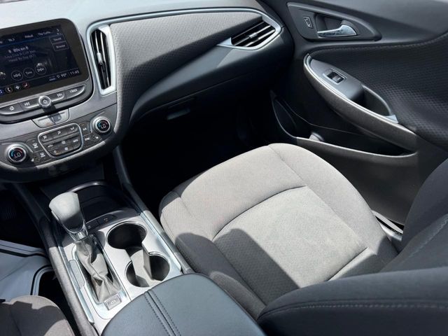 2024 Chevrolet Malibu 1LT - Photo 14