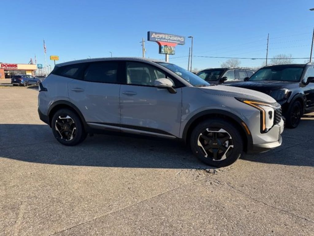 New 2026 Kia Sportage Hybrid S SUV