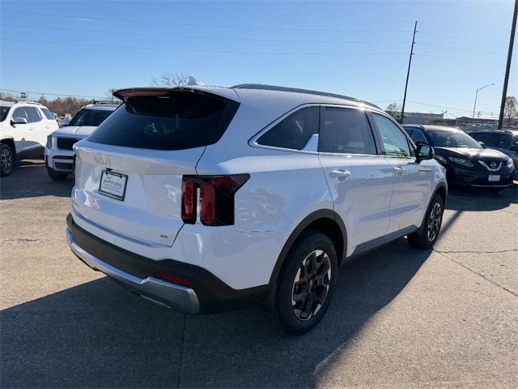 New 2026 Kia Sorento S SUV