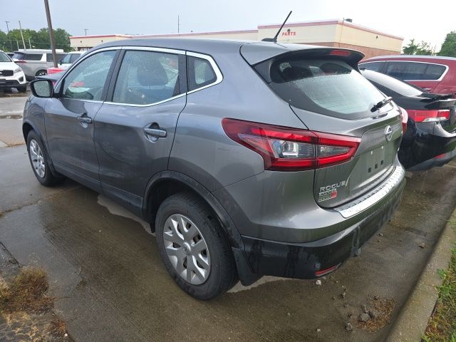 2020 Nissan Rogue Sport S - Photo 2