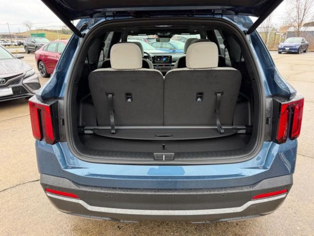 New 2026 Kia Sorento Hybrid X-Line SX Prestige SUV