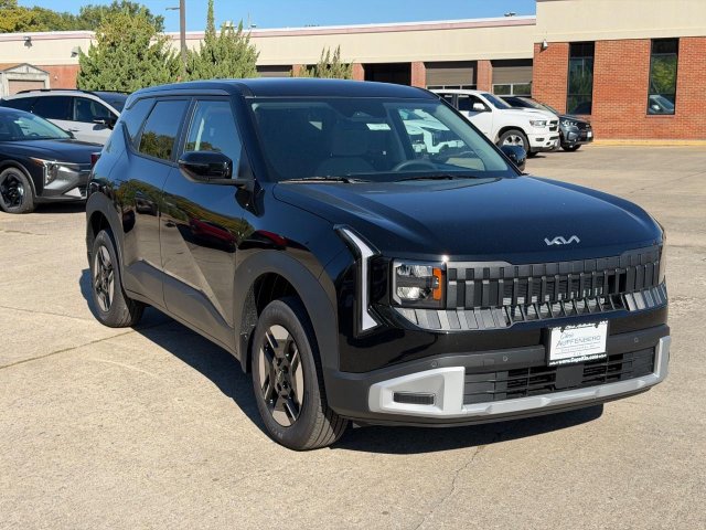2027 Kia Seltos LX SUV