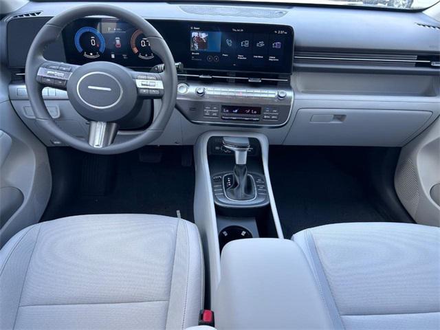2025 Hyundai Kona SEL - Photo 8
