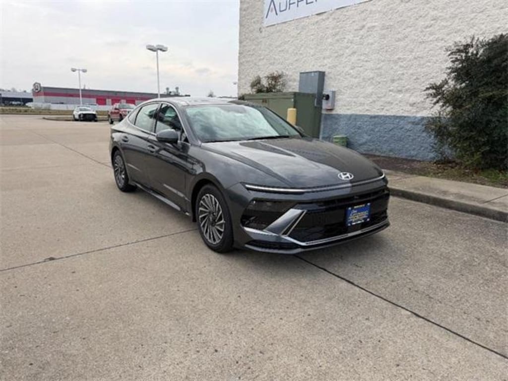 New 2026 Hyundai Sonata Hybrid Limited Sedan