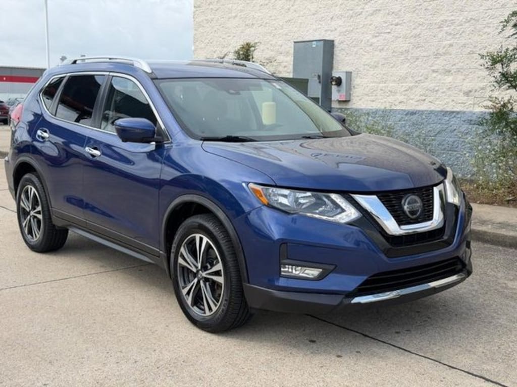 Used 2019 Nissan Rogue SV SUV