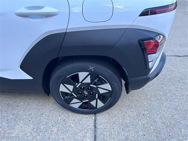 2025 Hyundai Kona SEL - Photo 6