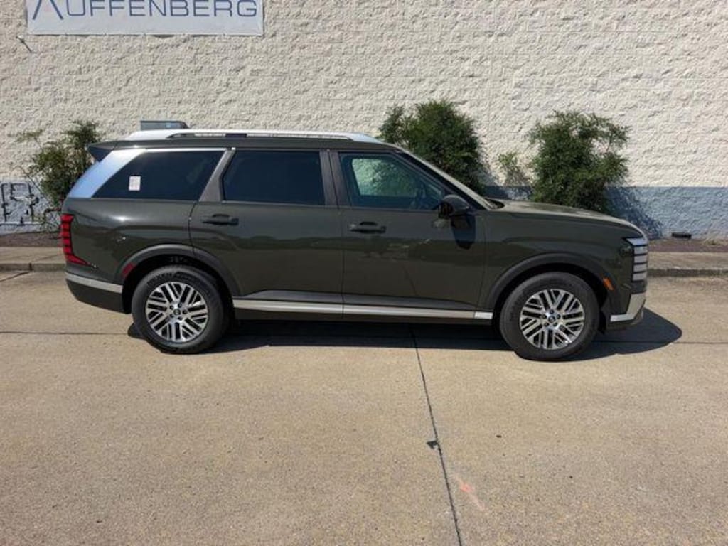 New 2026 Hyundai Palisade SEL Premium FWD SUV
