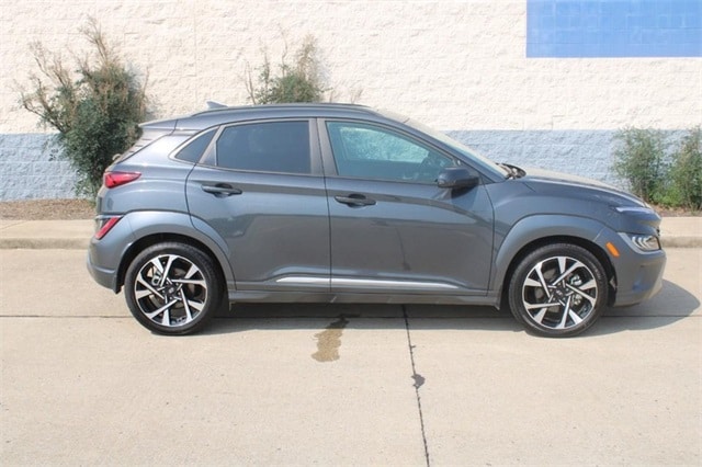 Used 2022 Hyundai Kona Limited with VIN KM8K53A39NU788860 for sale in Cape Girardeau, MO