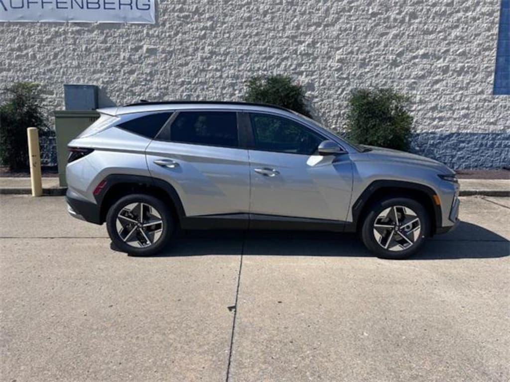 New 2026 Hyundai Tucson SEL Premium AWD SUV