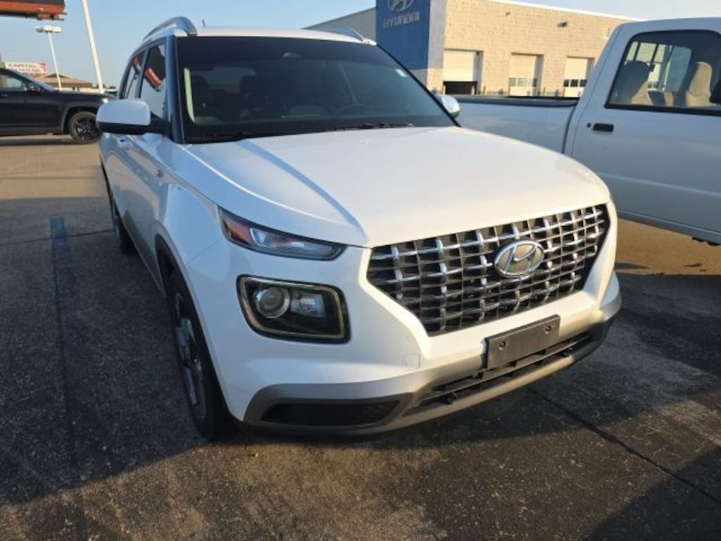 Certified 2024 Hyundai Venue SEL SUV