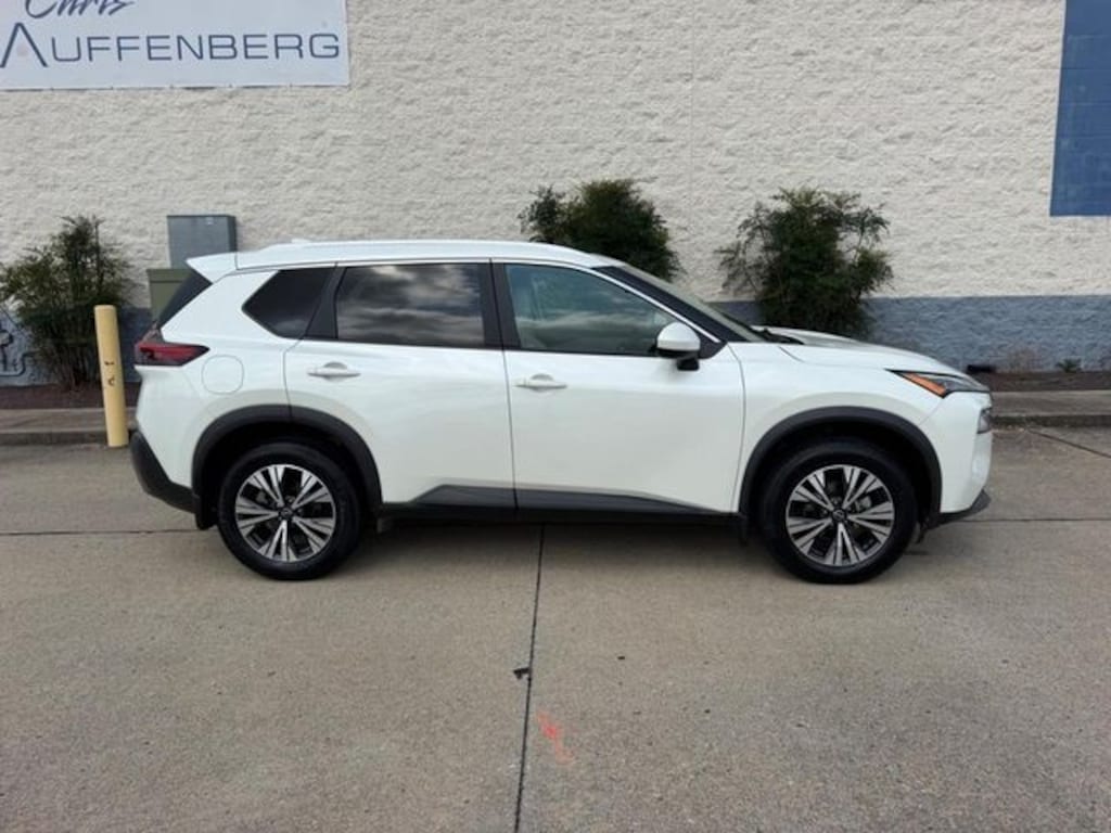 Used 2023 Nissan Rogue SV SUV