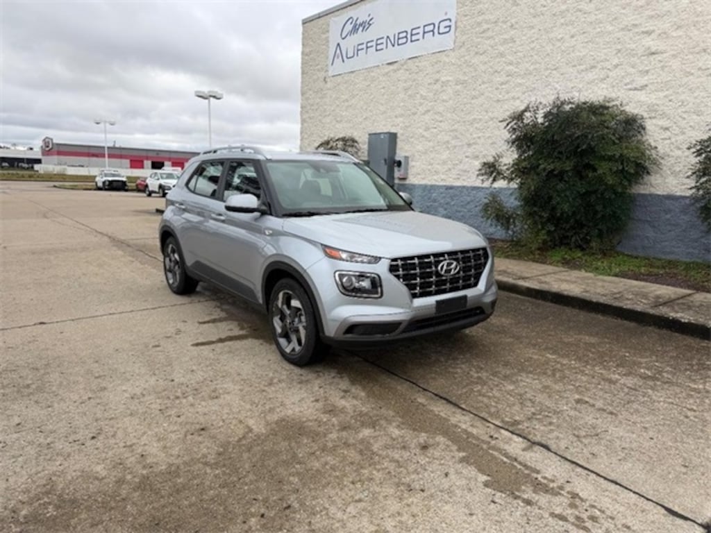 Used 2021 Hyundai Venue SEL SUV
