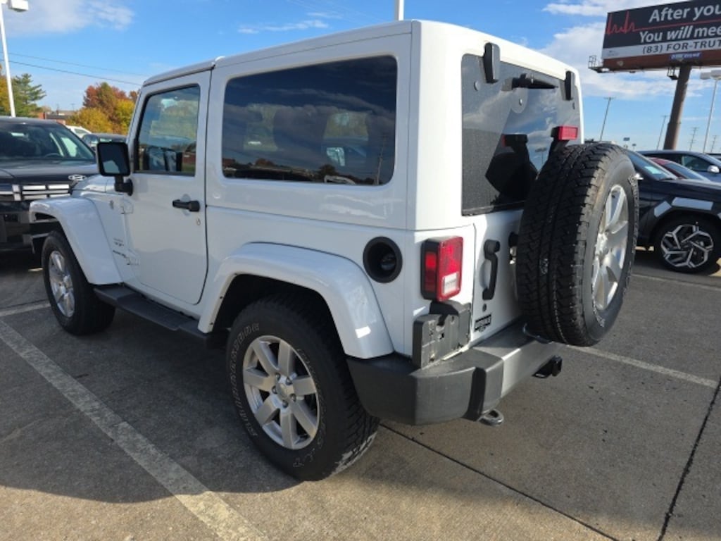 Used 2018 Jeep Wrangler JK Sahara 4x4 SUV