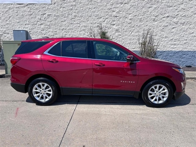 Used 2018 Chevrolet Equinox LT with VIN 2GNAXJEV4J6267717 for sale in Cape Girardeau, MO