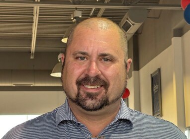 Staff member Kris Kinder from ID_9147de2b1301