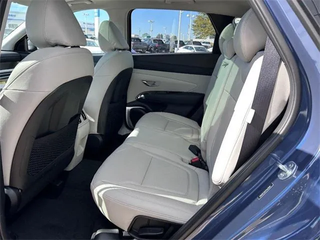 2026 Hyundai TUCSON interior