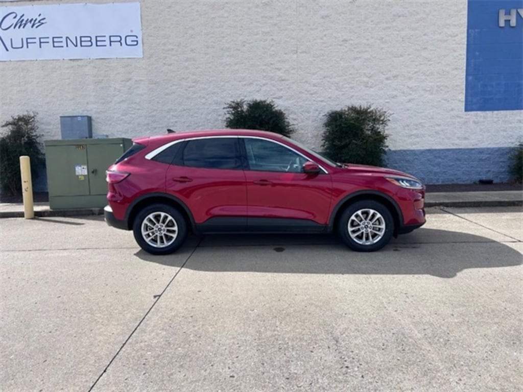Used 2021 Ford Escape SE SUV