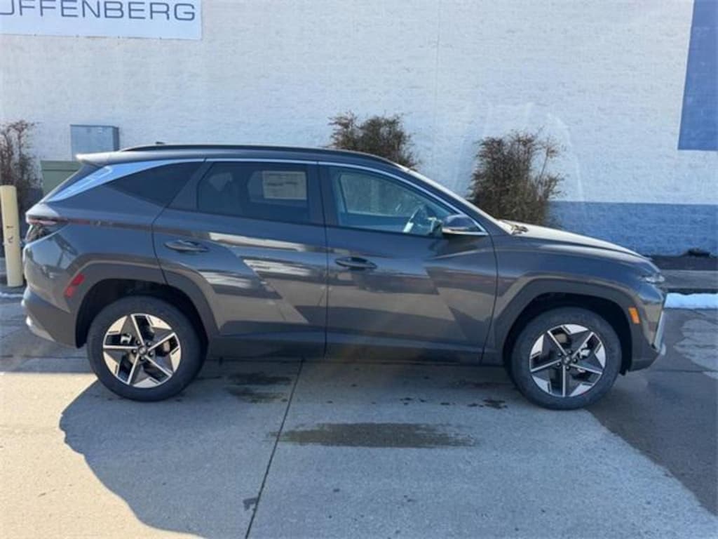 New 2026 Hyundai Tucson SEL Premium AWD SUV