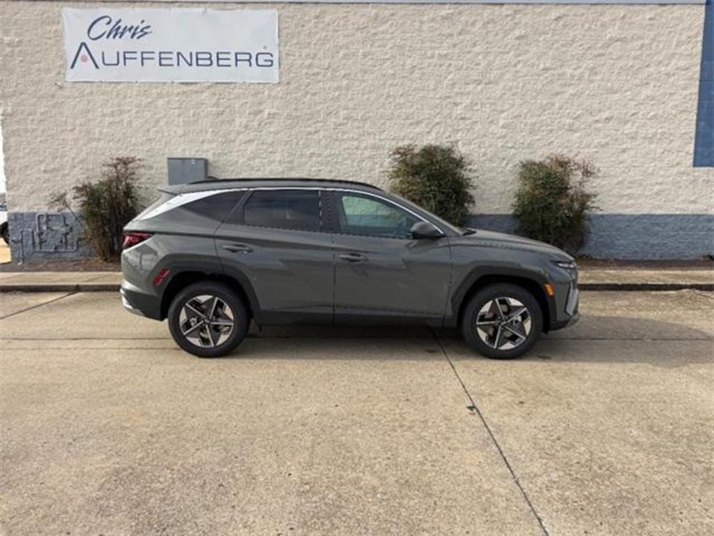 New 2026 Hyundai Tucson SEL AWD SUV