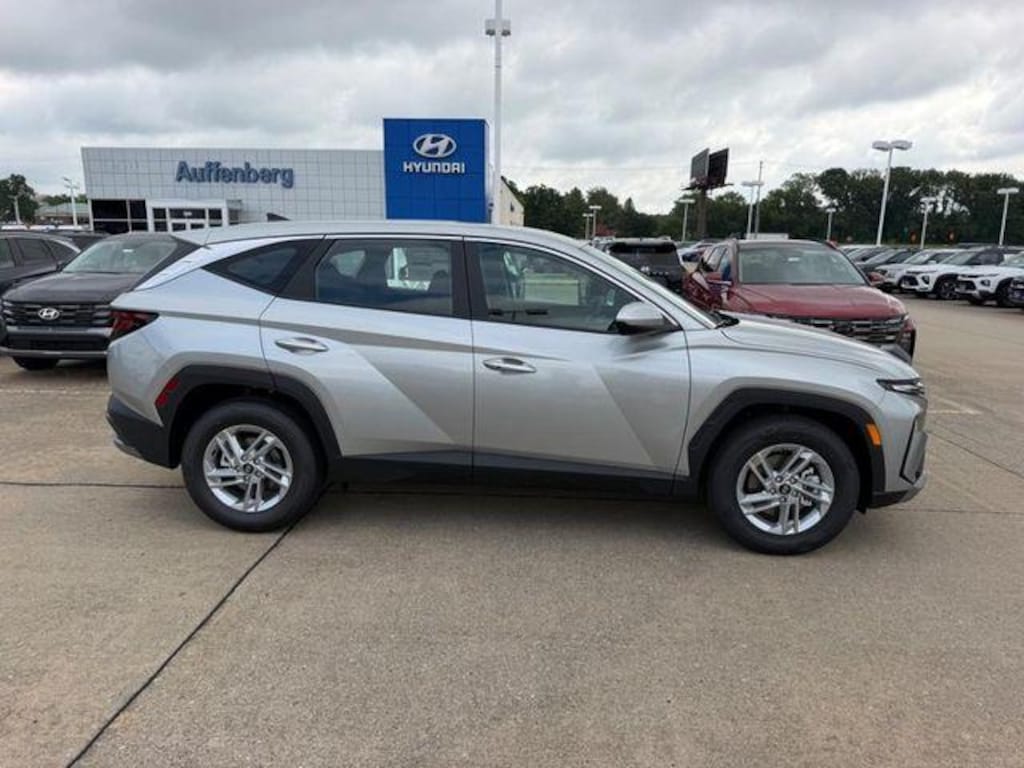 New 2026 Hyundai Tucson SE FWD SUV