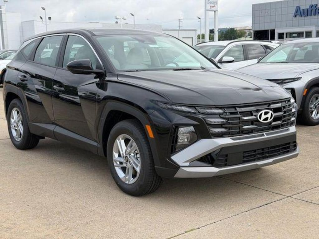 New 2026 Hyundai Tucson SE FWD SUV