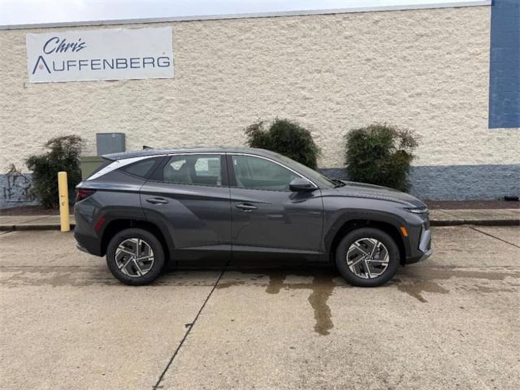 New 2026 Hyundai Tucson Hybrid Blue SUV