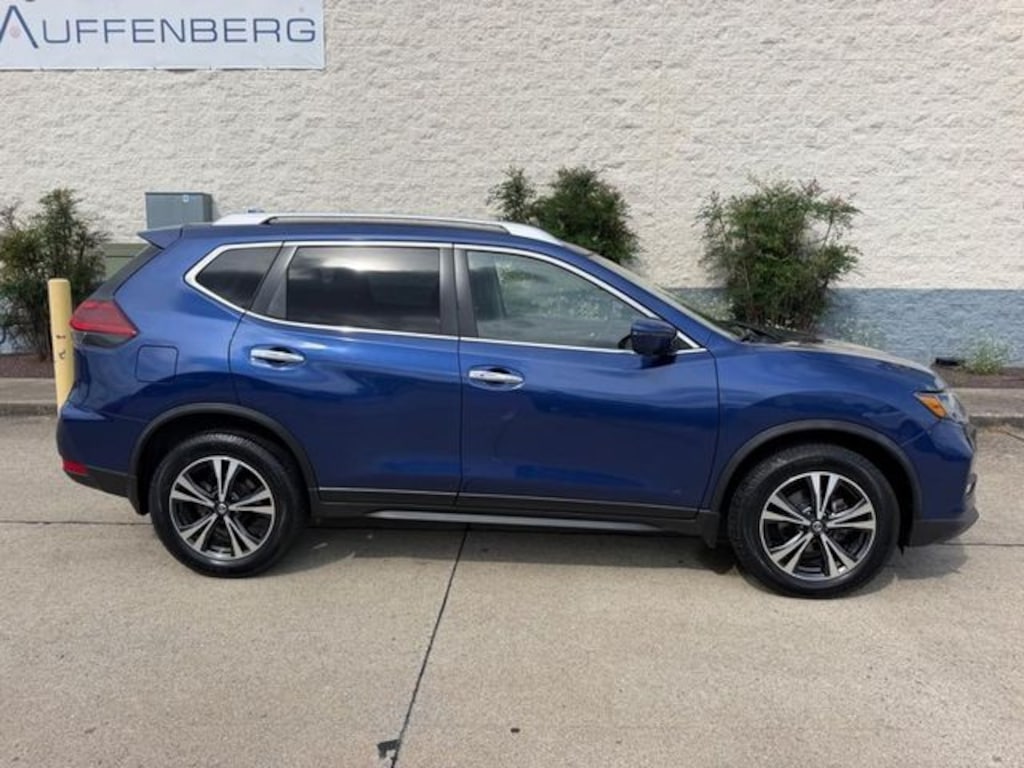 Used 2019 Nissan Rogue SV SUV