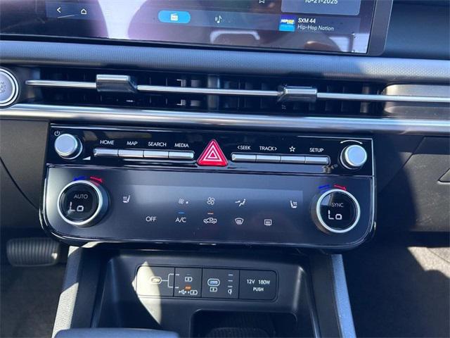 2026 Hyundai Santa Cruz SEL Activity - Photo 14