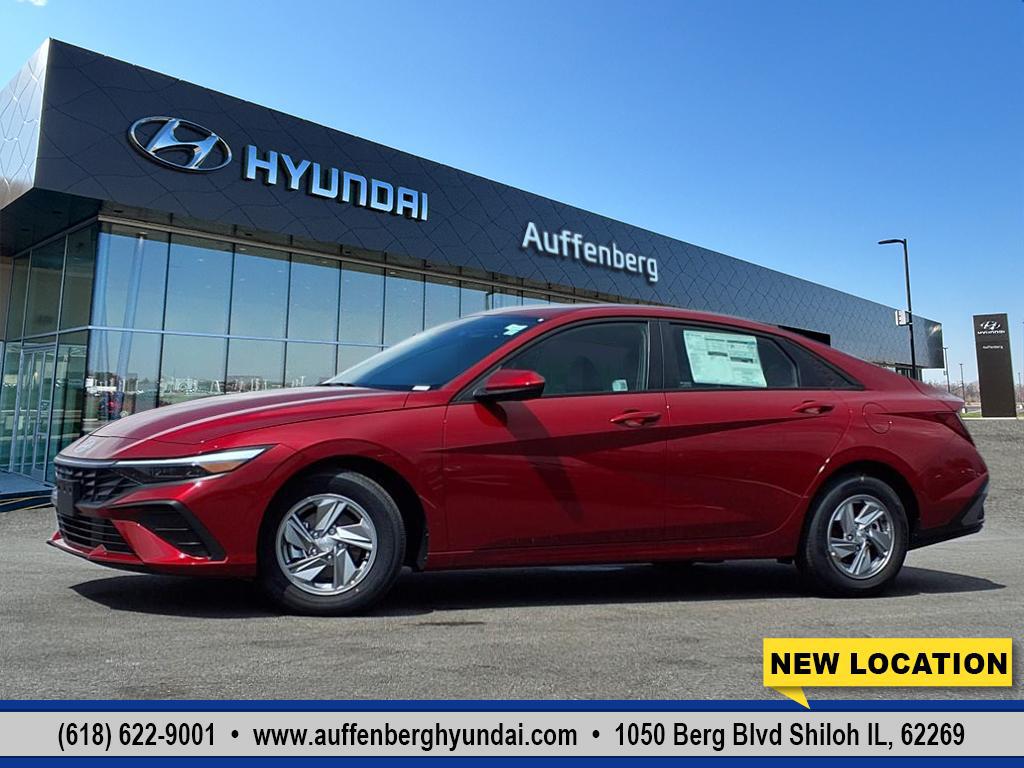 2025 Hyundai Elantra SE