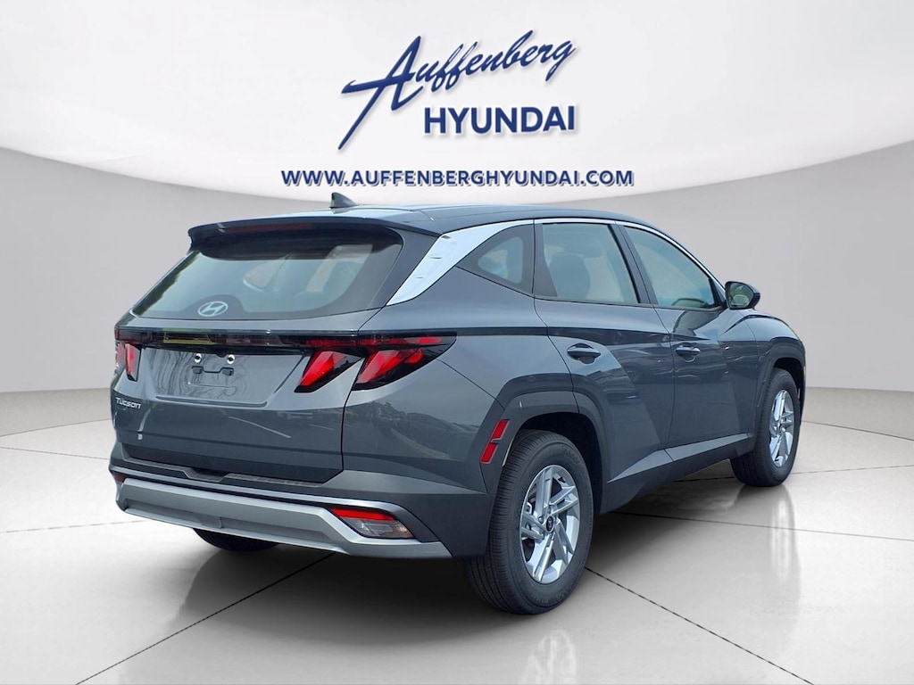 New 2026 Hyundai Tucson SE FWD SUV
