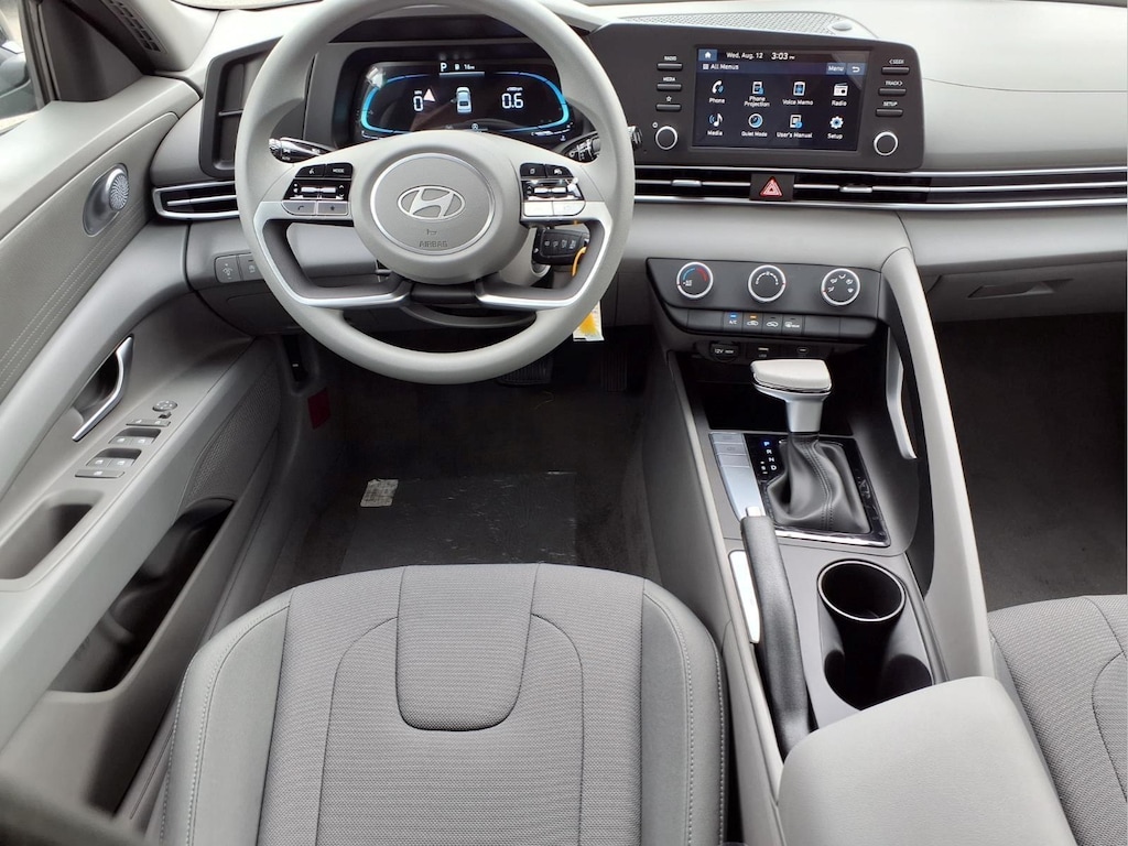 New 2026 Hyundai Elantra SE Sedan