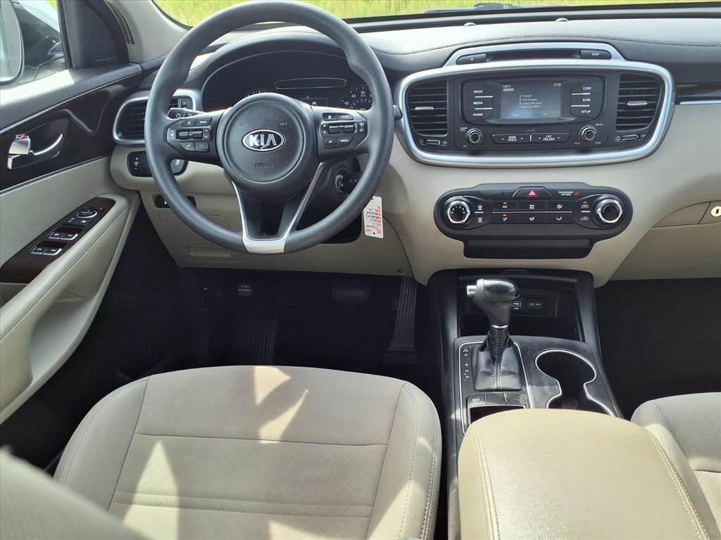 Used 2016 Kia Sorento 2.4L LX FWD SUV