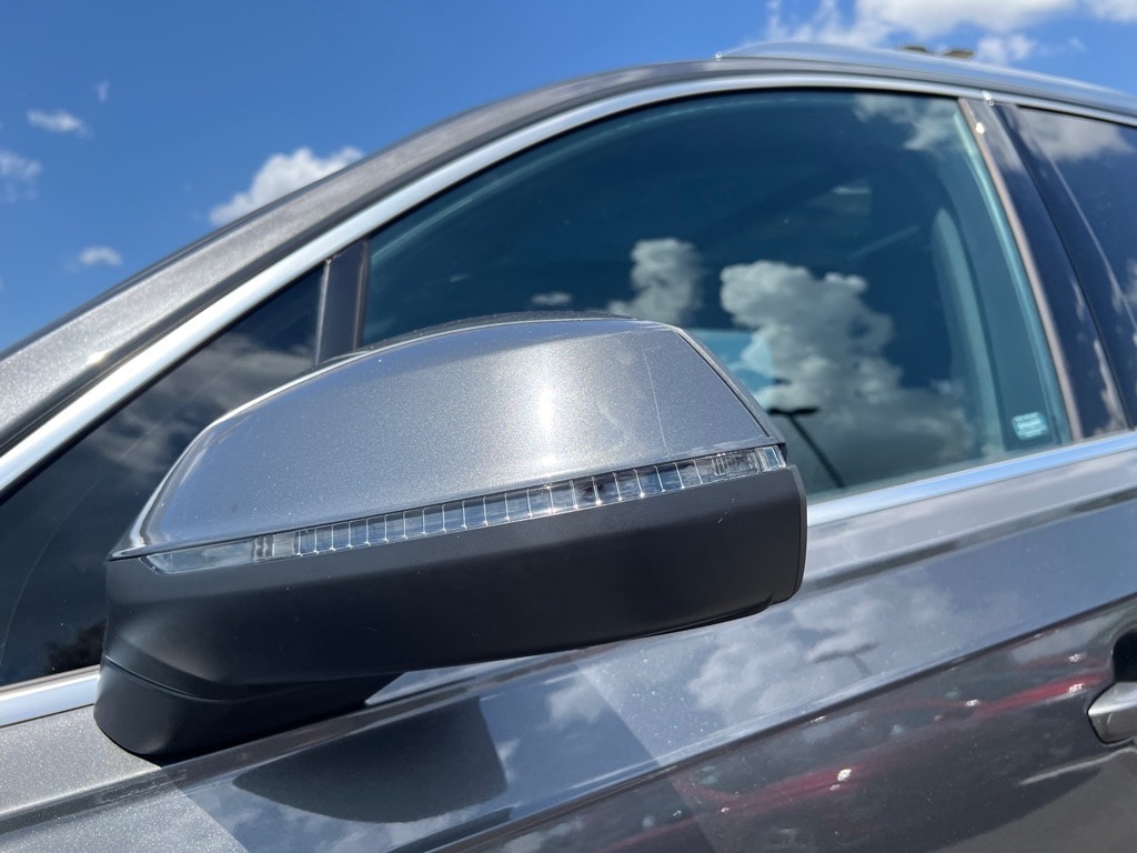 Used 2018 Audi Q7 Premium Plus with VIN WA1LAAF70JD044881 for sale in Ofallon, IL