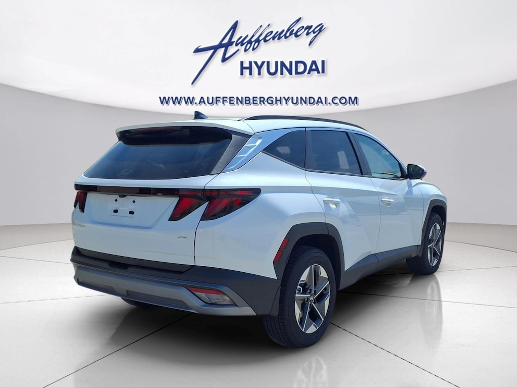 New 2026 Hyundai Tucson SEL AWD SUV