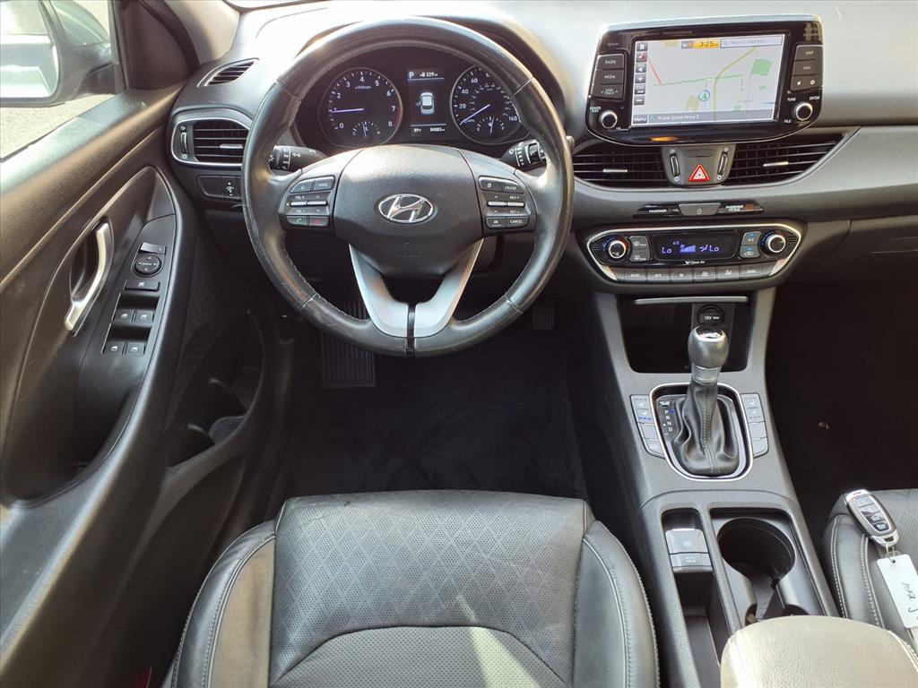 2018 Hyundai Elantra GT Base photo 2