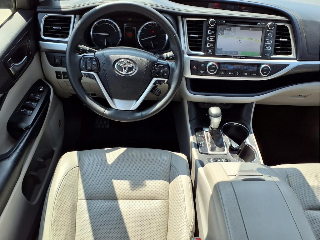 Used 2019 Toyota Highlander Hybrid SUV