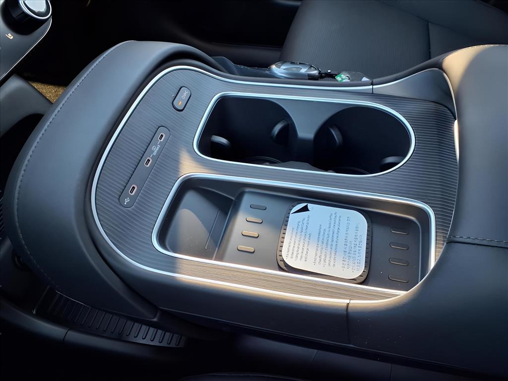 2026 Hyundai Palisade Calligraphy - Photo 7