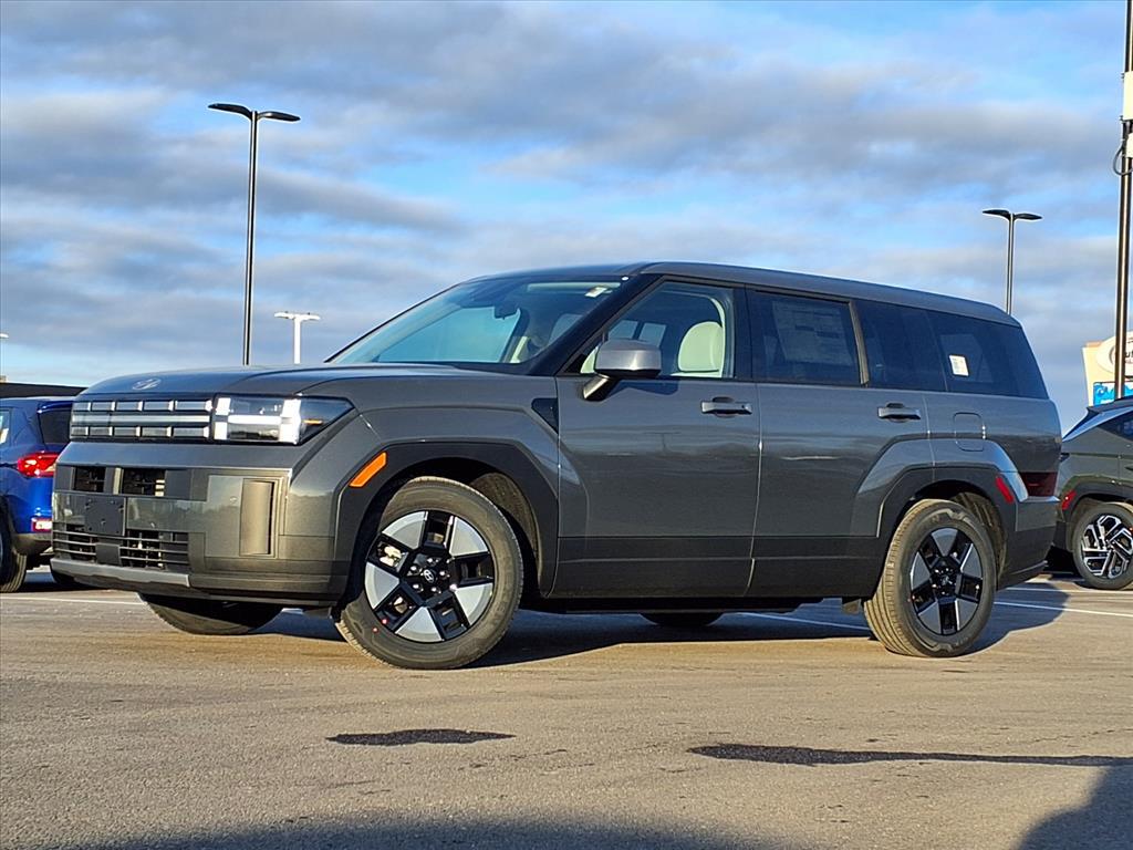 2026 Hyundai Santa Fe SE's photo