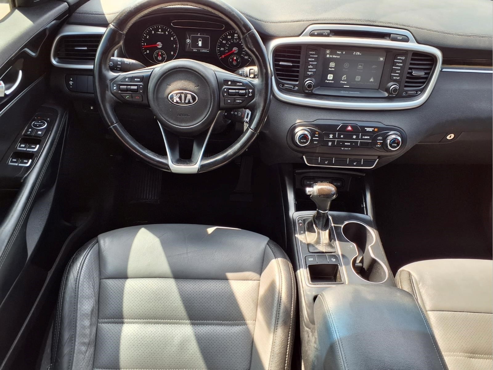 Used 2017 Kia Sorento LX with VIN 5XYPG4A38HG248187 for sale in Shiloh, IL
