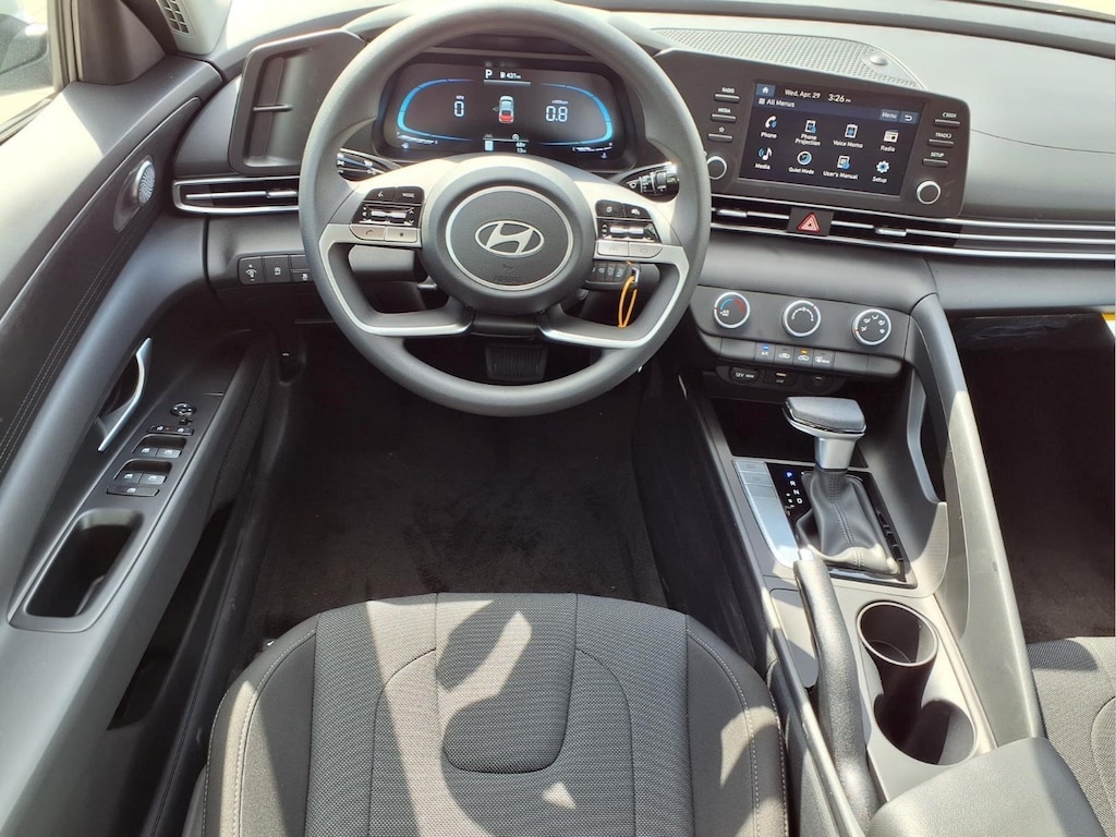 New 2026 Hyundai Elantra SE Sedan
