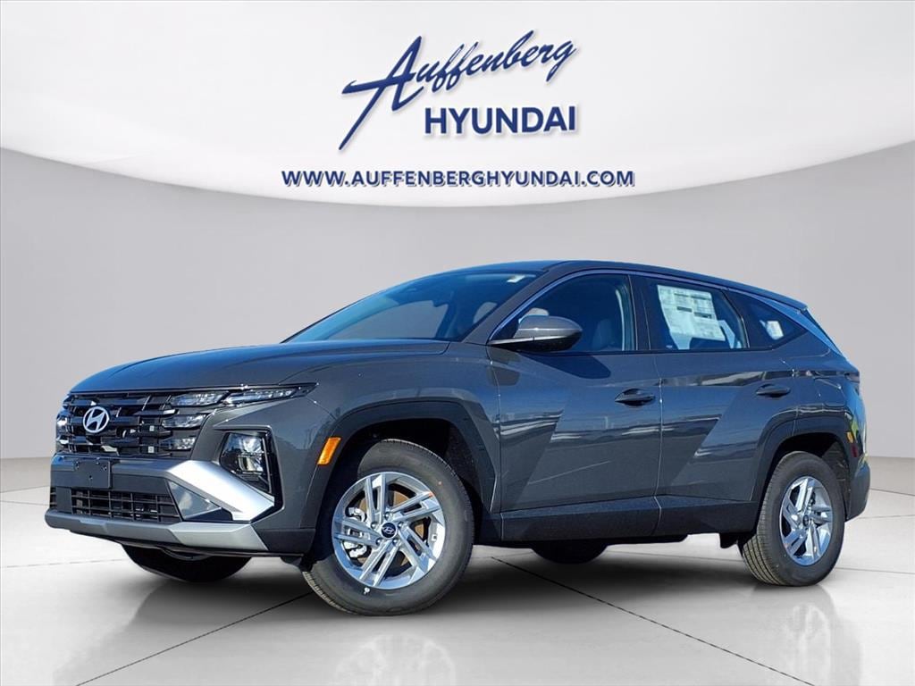 2026 Hyundai Tucson SE's photo