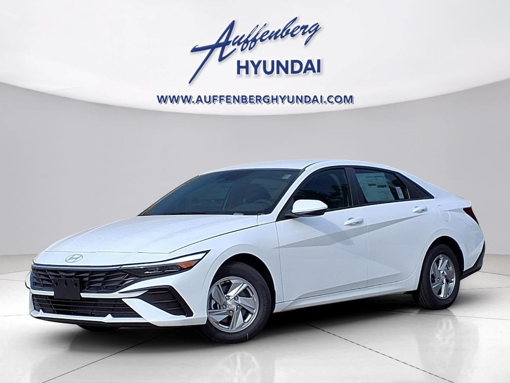 New 2026 Hyundai Elantra SE Sedan