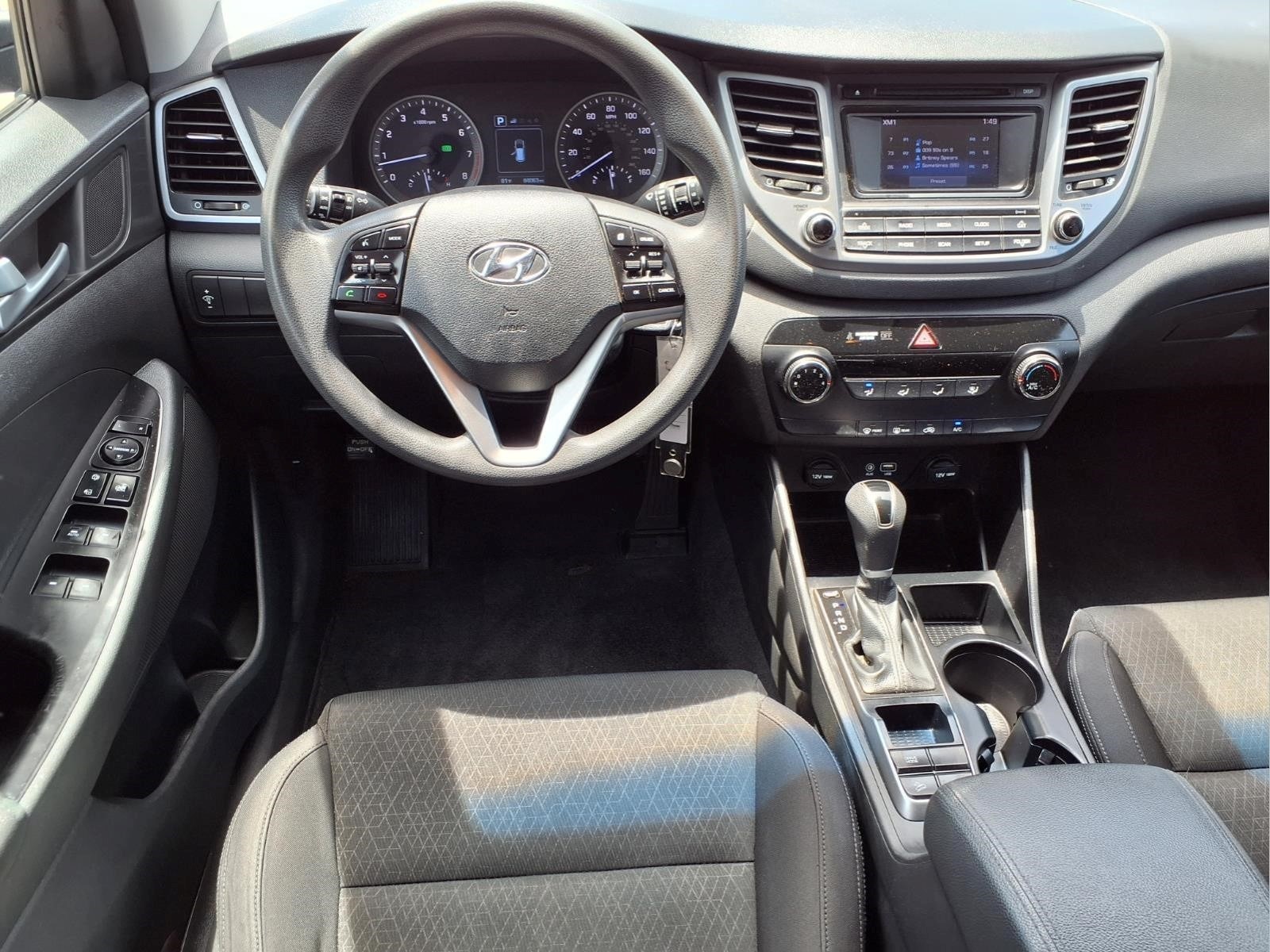 Used 2016 Hyundai Tucson SE with VIN KM8J33A4XGU181539 for sale in Shiloh, IL