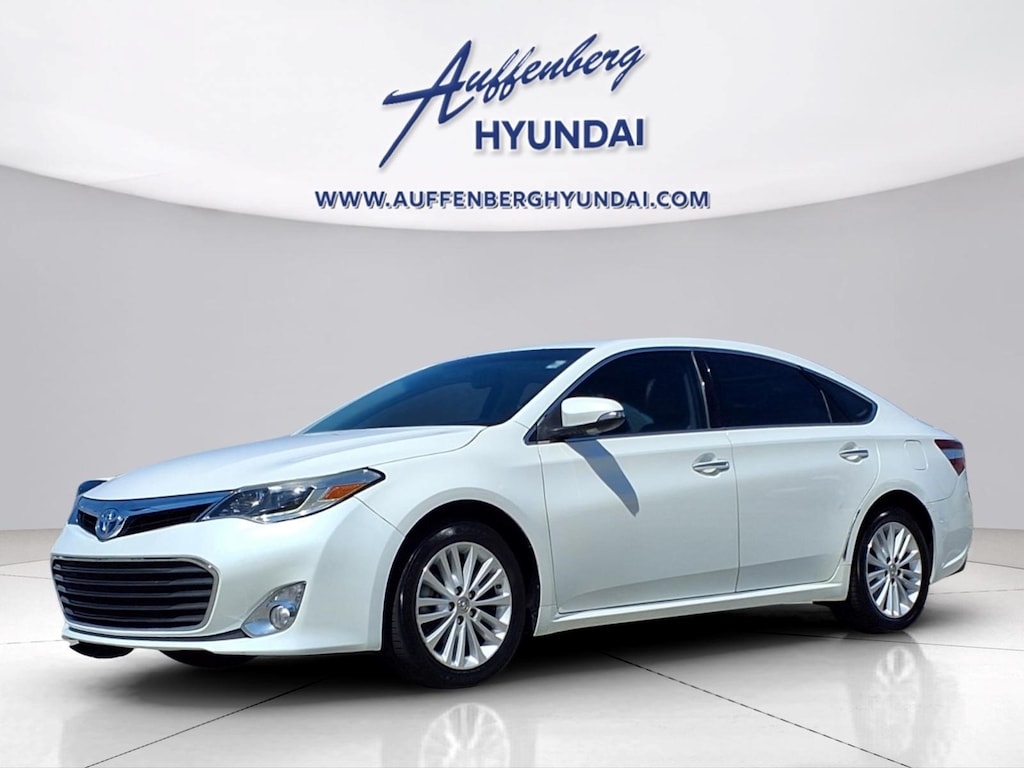Used 2015 Toyota Avalon Hybrid Sedan