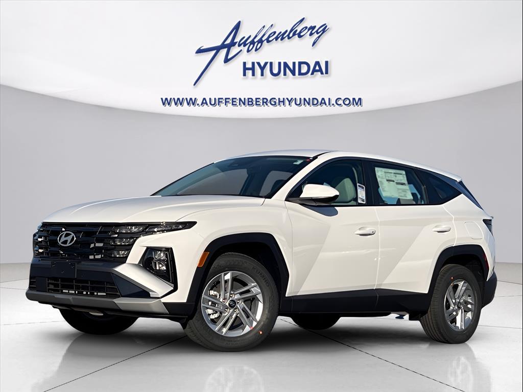 2026 Hyundai Tucson SE's photo
