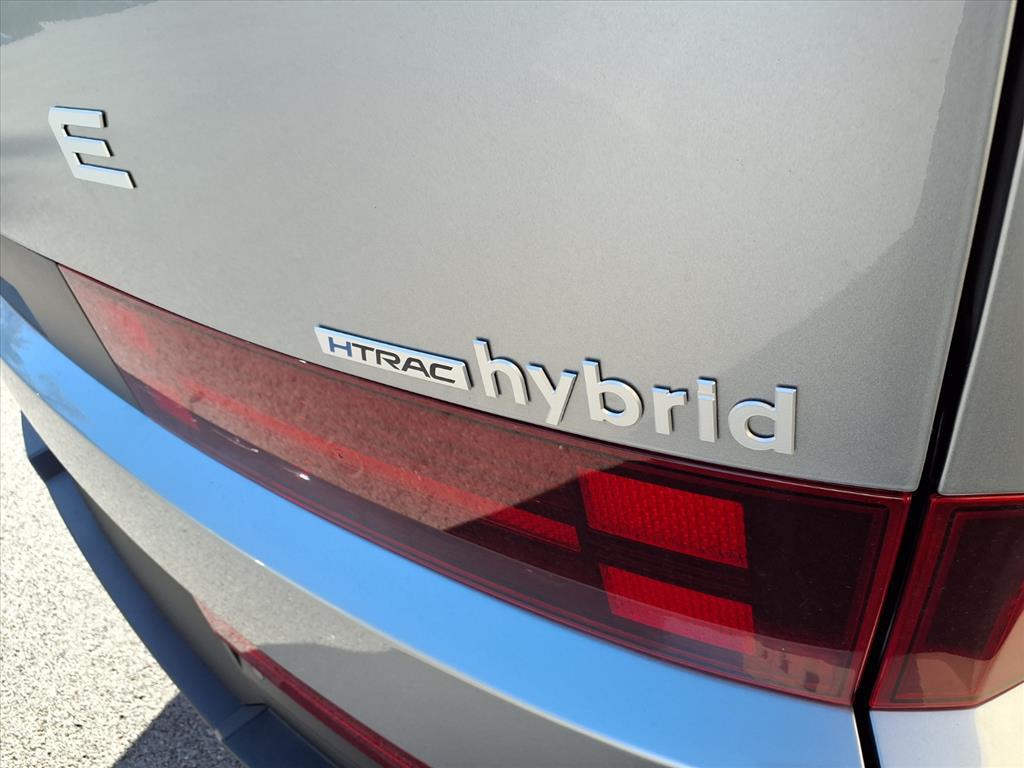 2026 Hyundai Santa Fe SEL photo 2